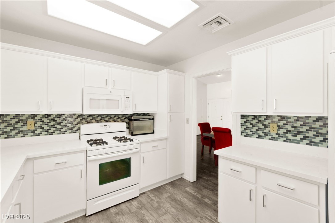 2817 Lotus Hill Drive