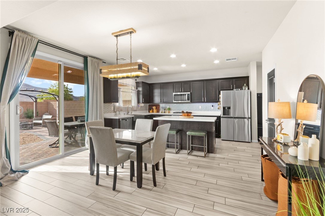 8973 Vista Pines Street