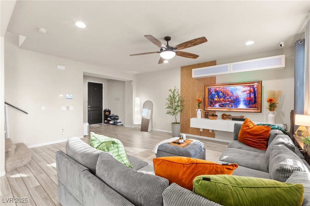 8973 Vista Pines Street