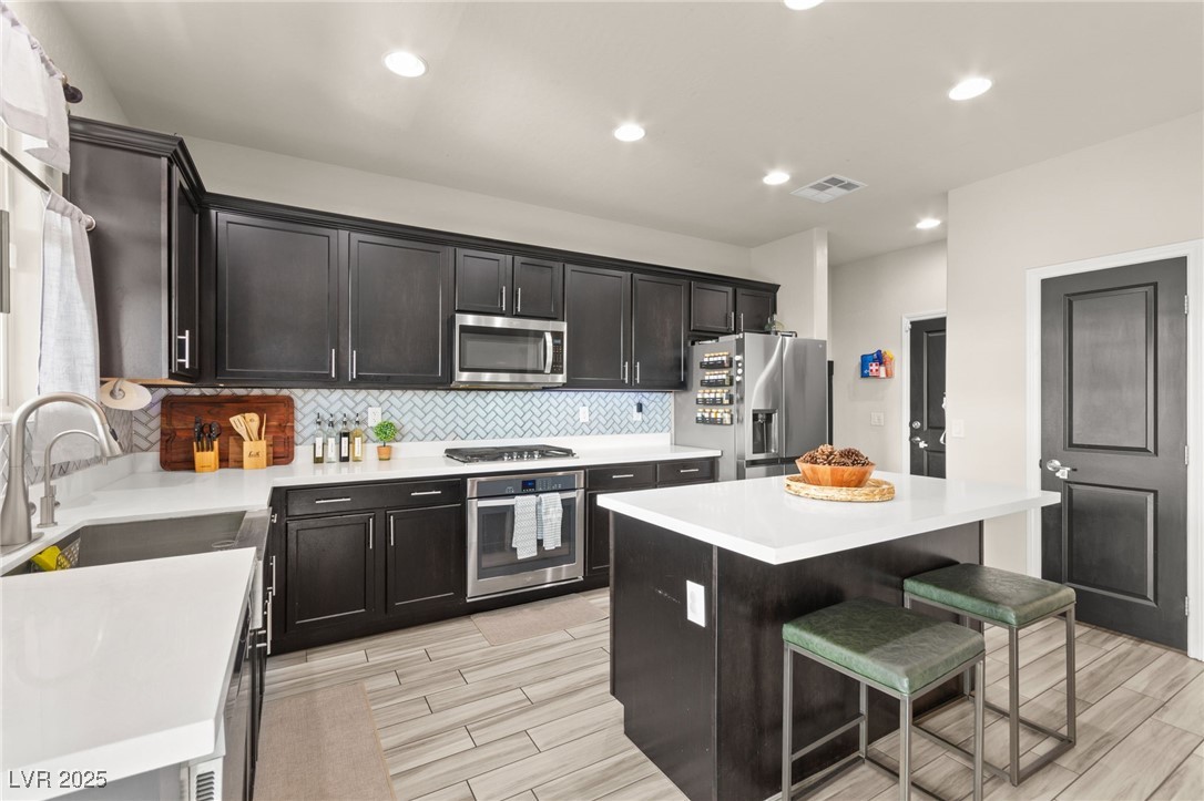 8973 Vista Pines Street