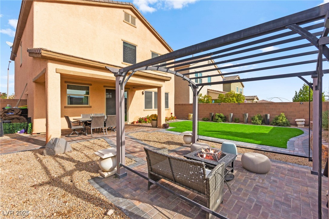 8973 Vista Pines Street