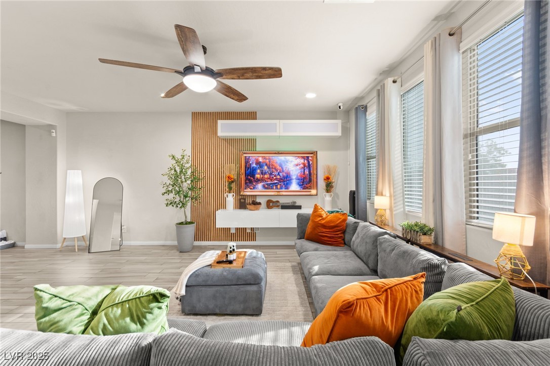 8973 Vista Pines Street