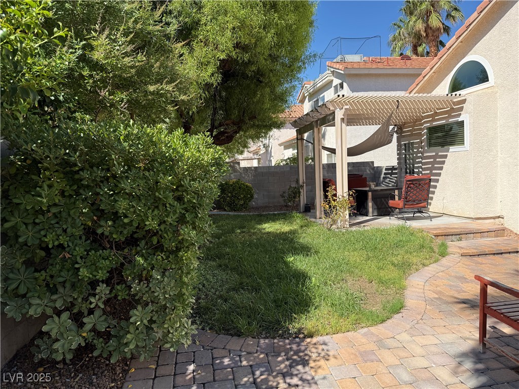 8717 Autumn Wreath Avenue