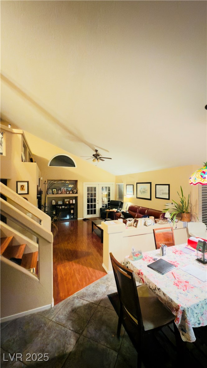 8717 Autumn Wreath Avenue
