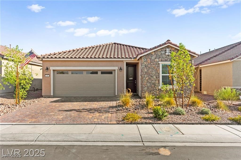 49 Sonata Dawn Avenue
