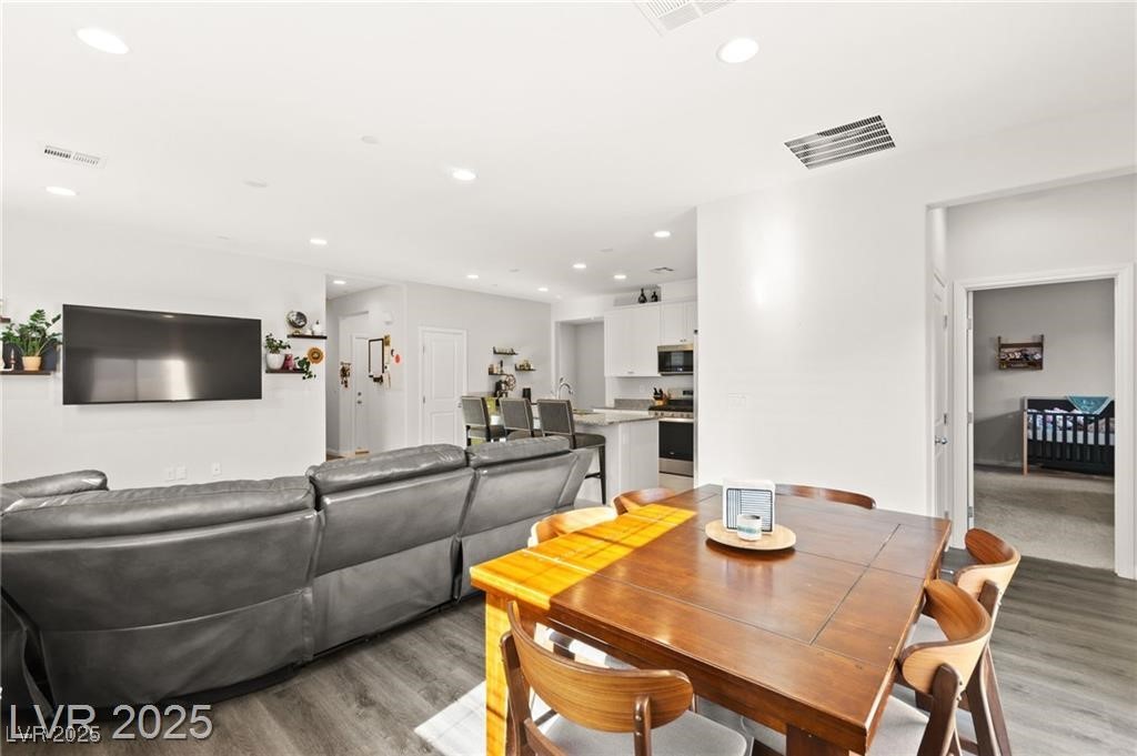 49 Sonata Dawn Avenue