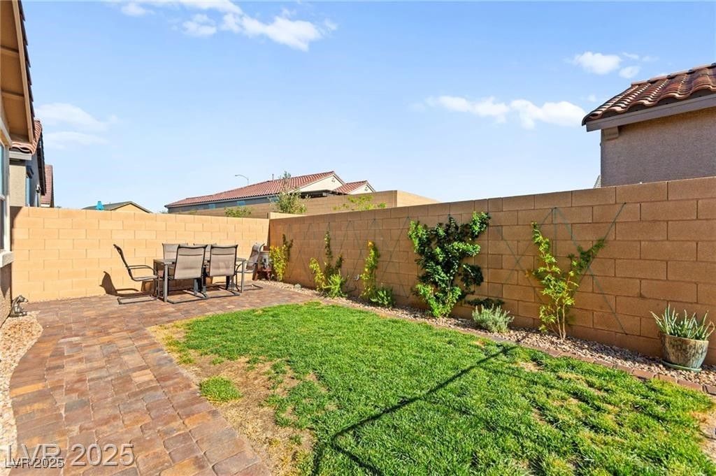 49 Sonata Dawn Avenue