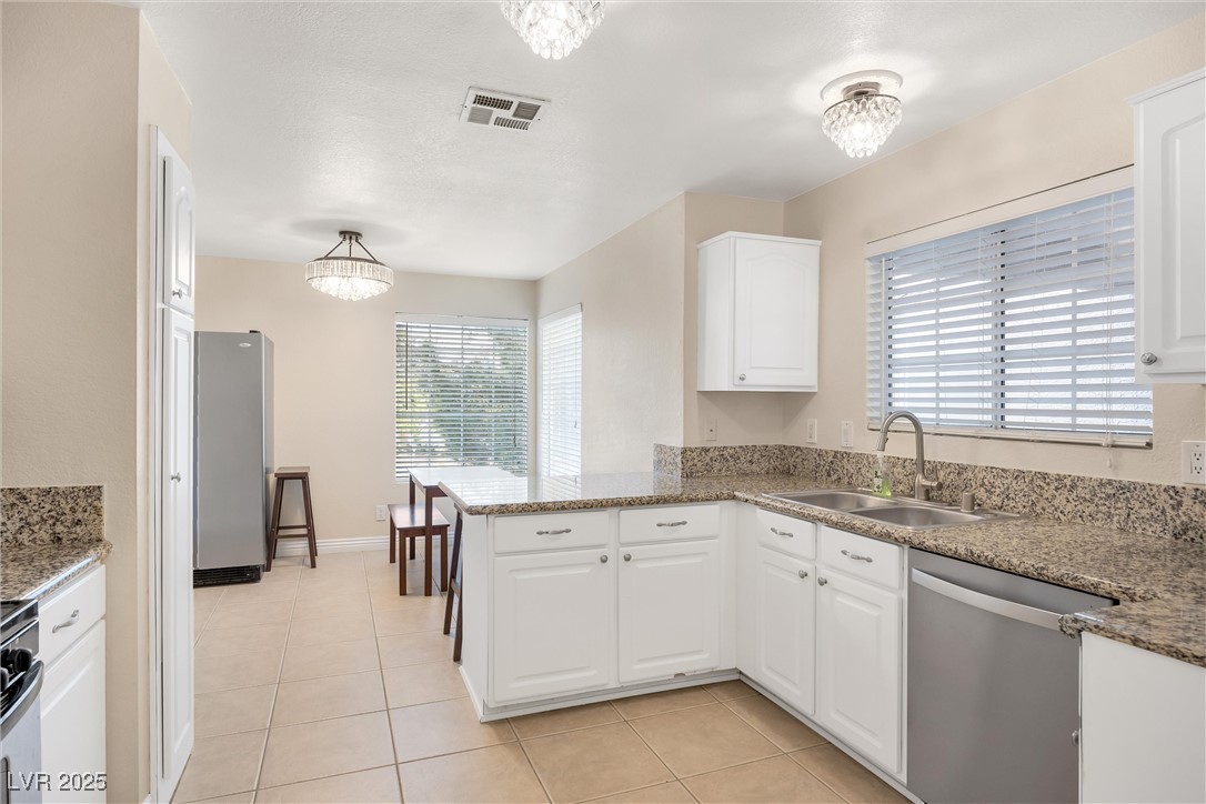 2200 South Fort Apache Road 2223