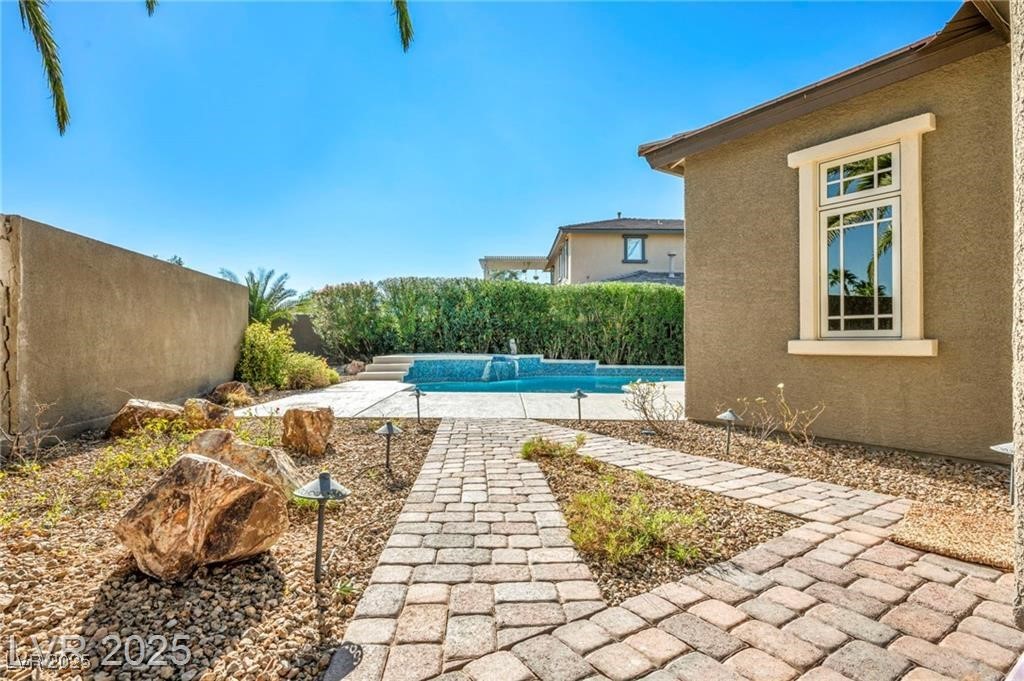 10520 Maystar Lane