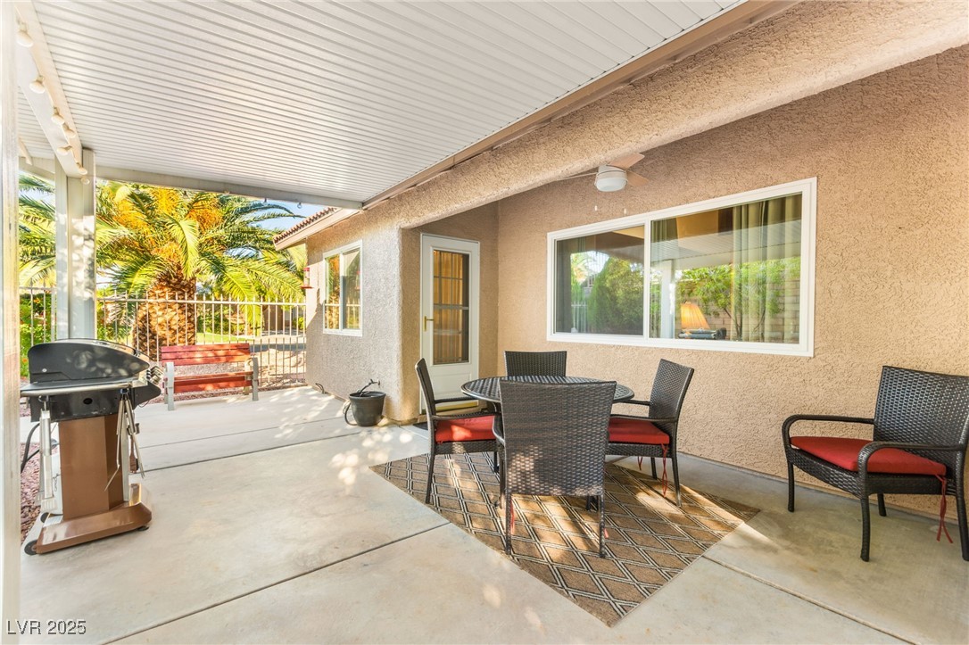 5245 Woodlawn Lane