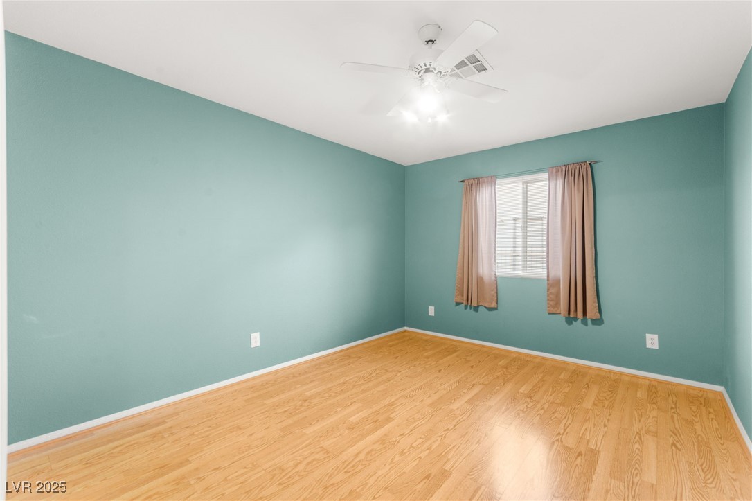 5245 Woodlawn Lane