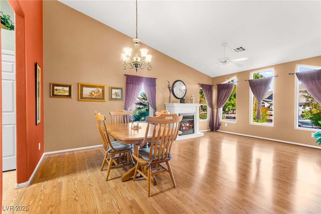 5245 Woodlawn Lane