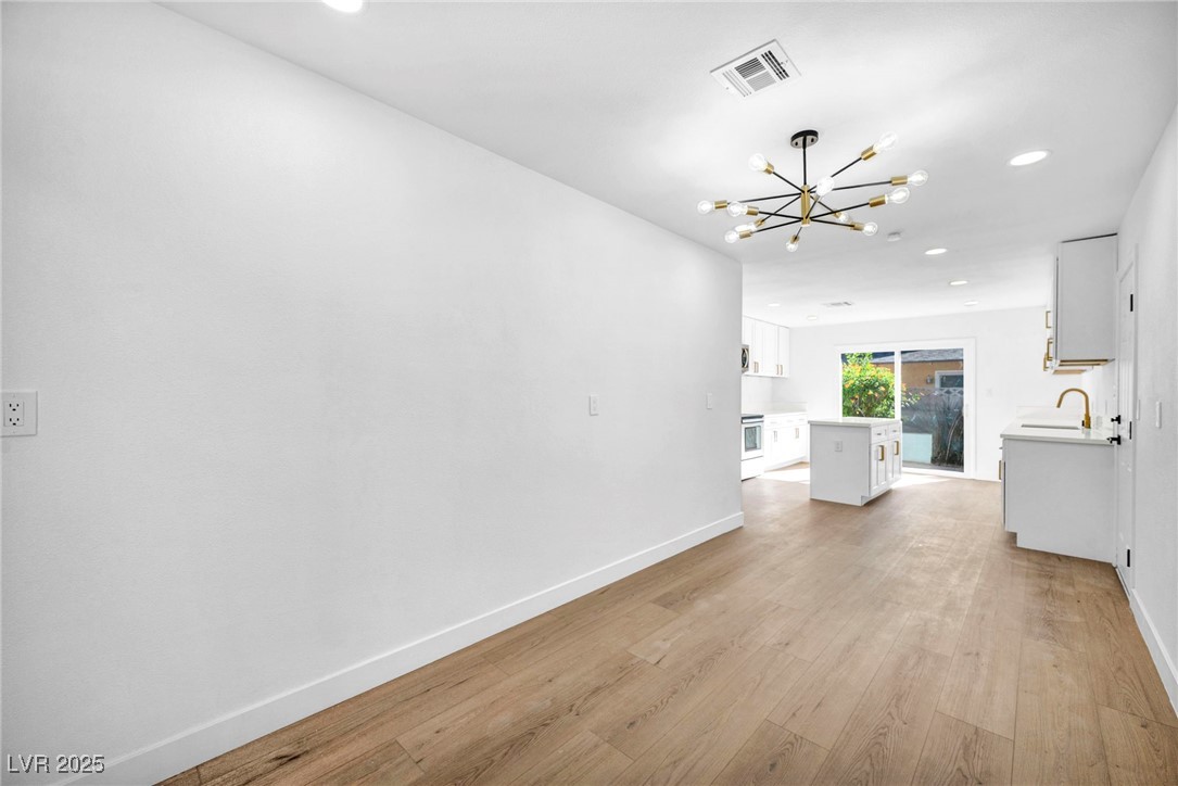3382 Berwyck Street