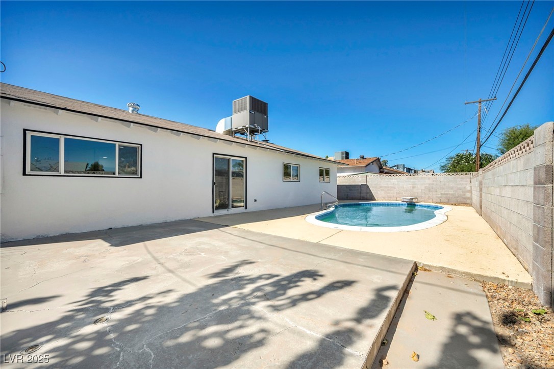 3382 Berwyck Street
