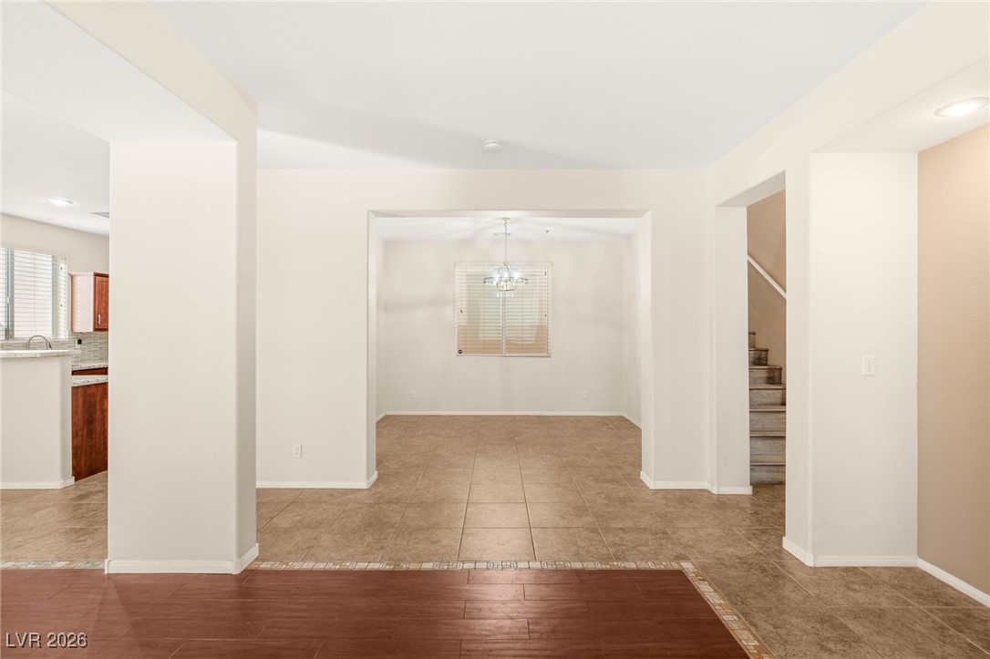 9025 Vintage Wine Avenue