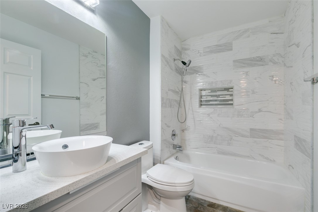 3428 Winterhaven Street 101