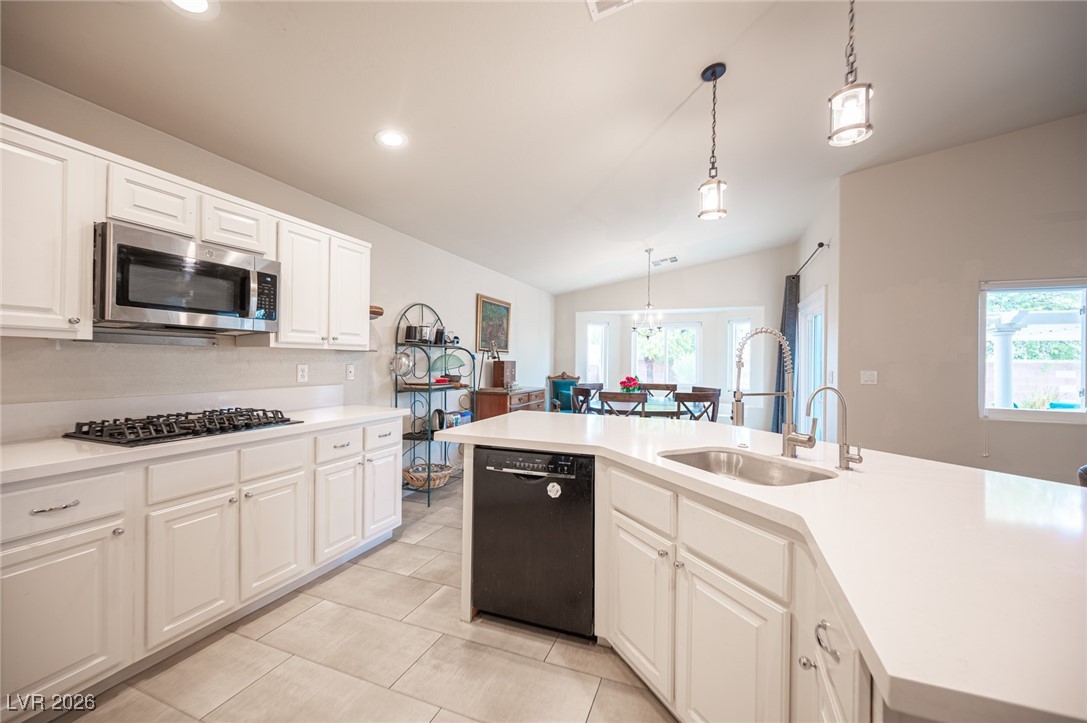 6162 Mast Glorious Court