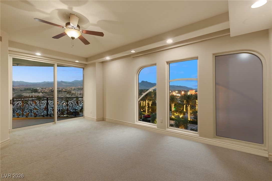 9103 Alta Drive 403