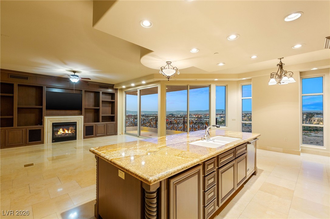 9103 Alta Drive 403