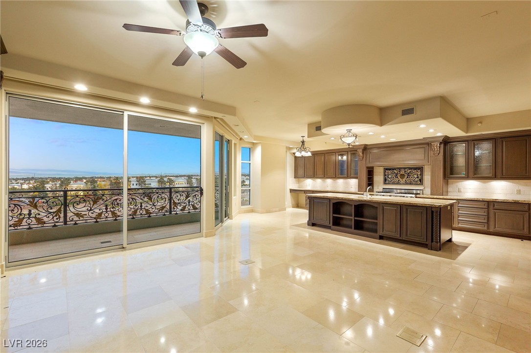 9103 Alta Drive 403