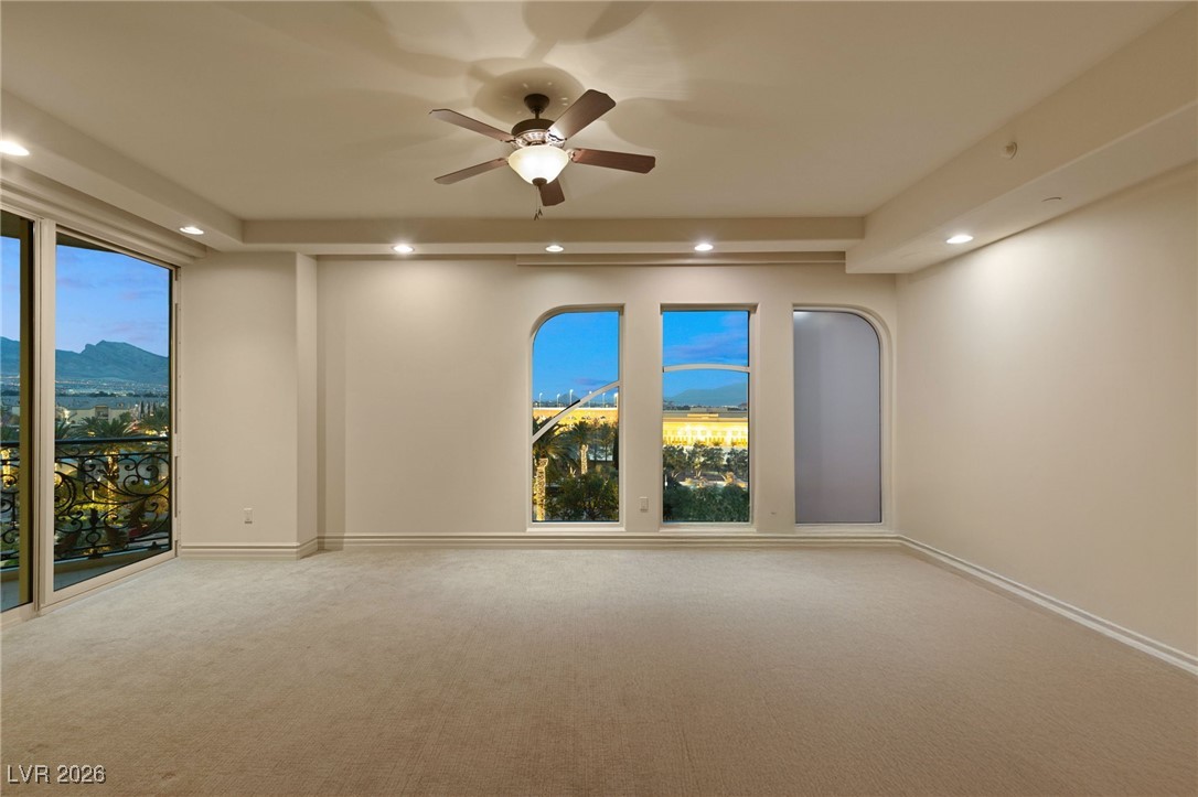 9103 Alta Drive 403