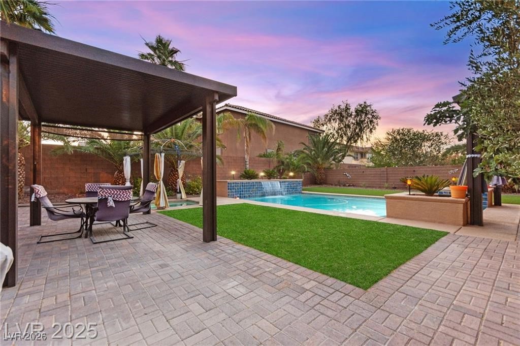 9685 Stonily Lane
