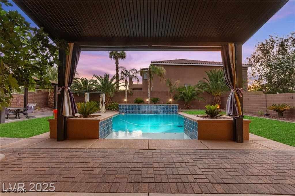 9685 Stonily Lane