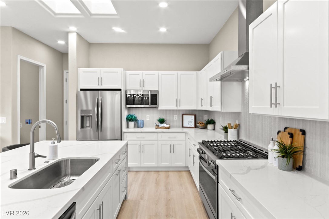 1620 Clarksville Court