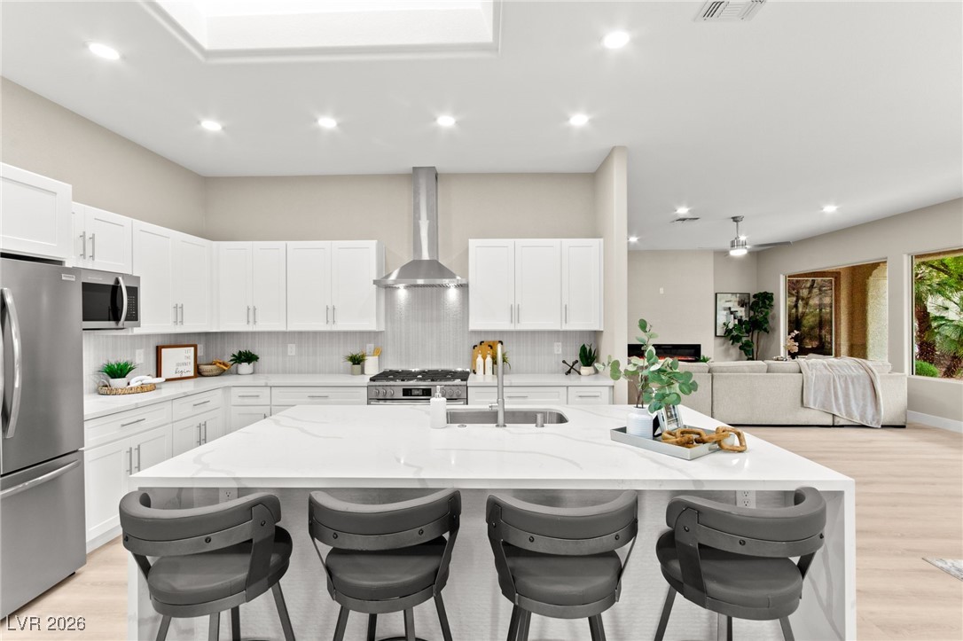 1620 Clarksville Court