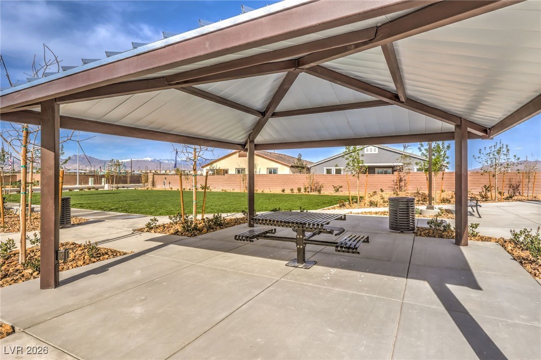 1501 Kaylis Cove Place 11