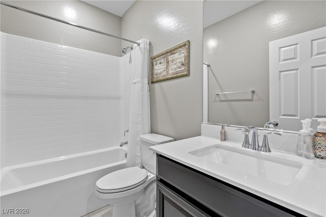 6923 Denio Island Street