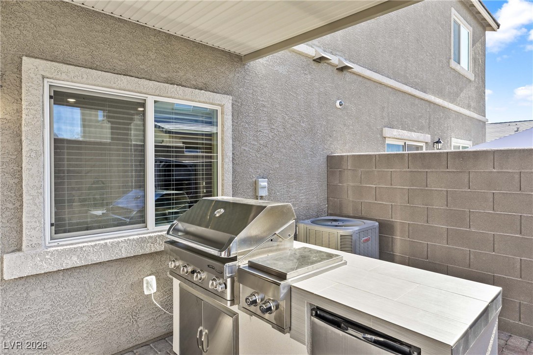 6923 Denio Island Street