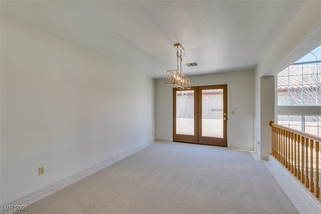 2843 Via Terra Street