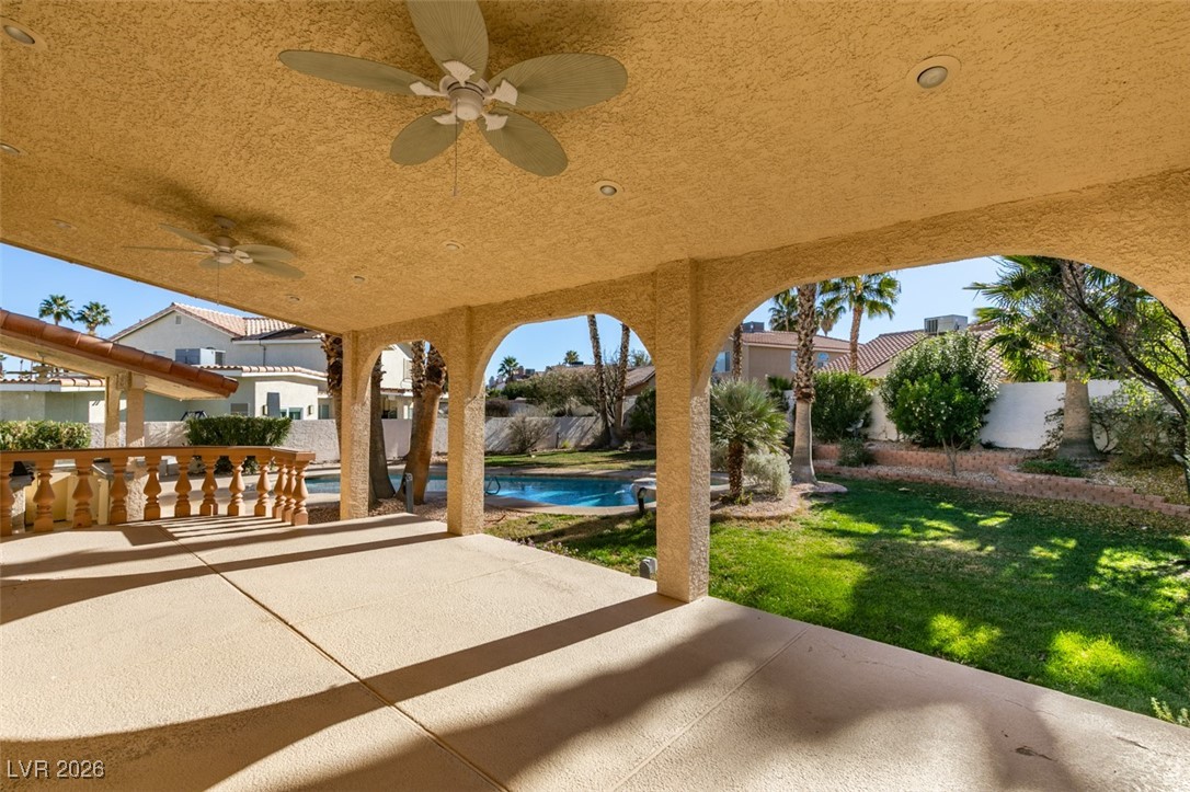 2843 Via Terra Street