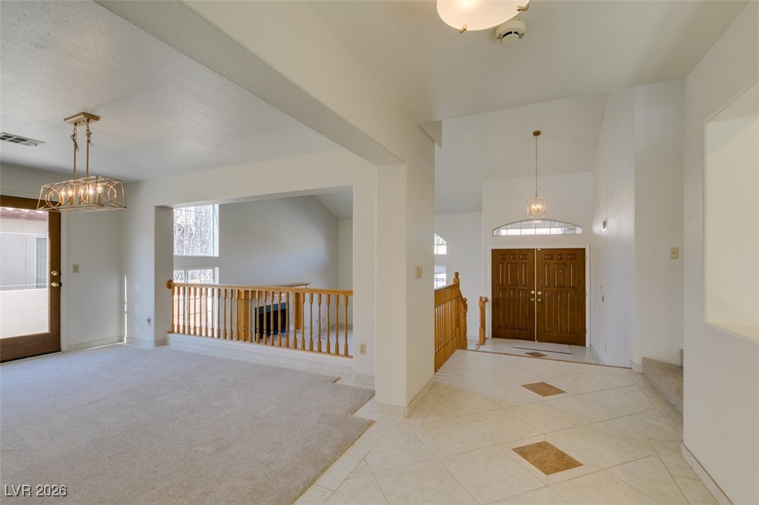 2843 Via Terra Street