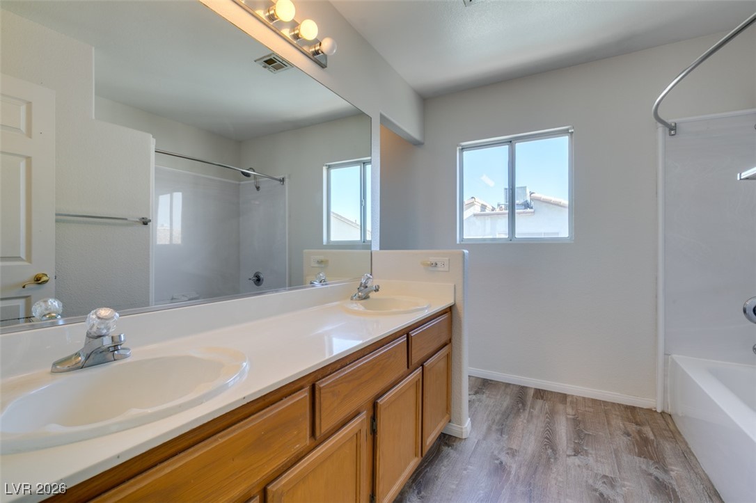 2843 Via Terra Street