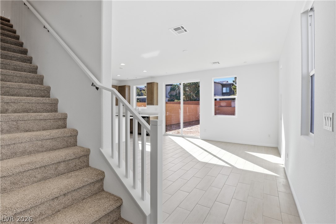 67 Corzine Cliffs Court