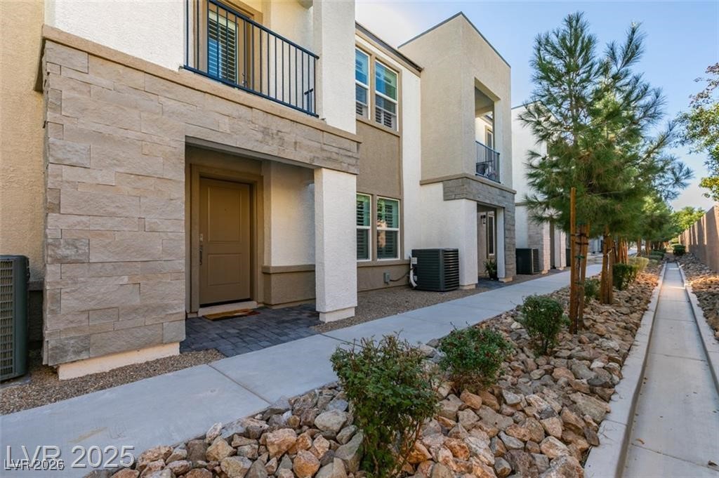 6251 Runestone Street