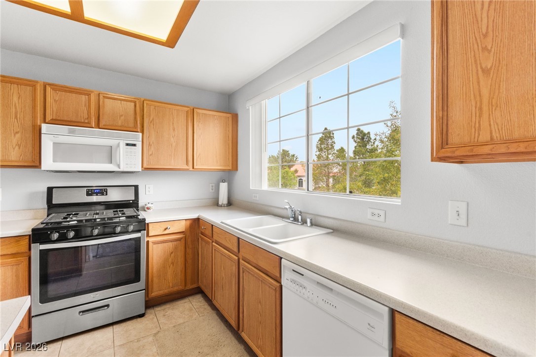 830 Carnegie Street 623