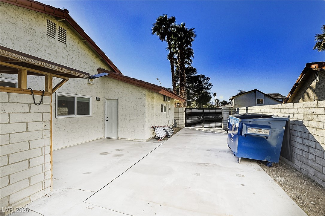 3452 Falla Street