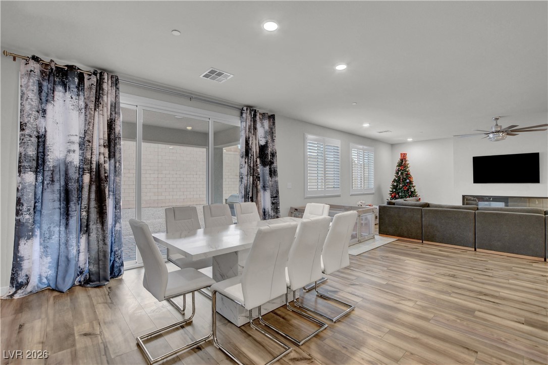 8401 Waterwood Street