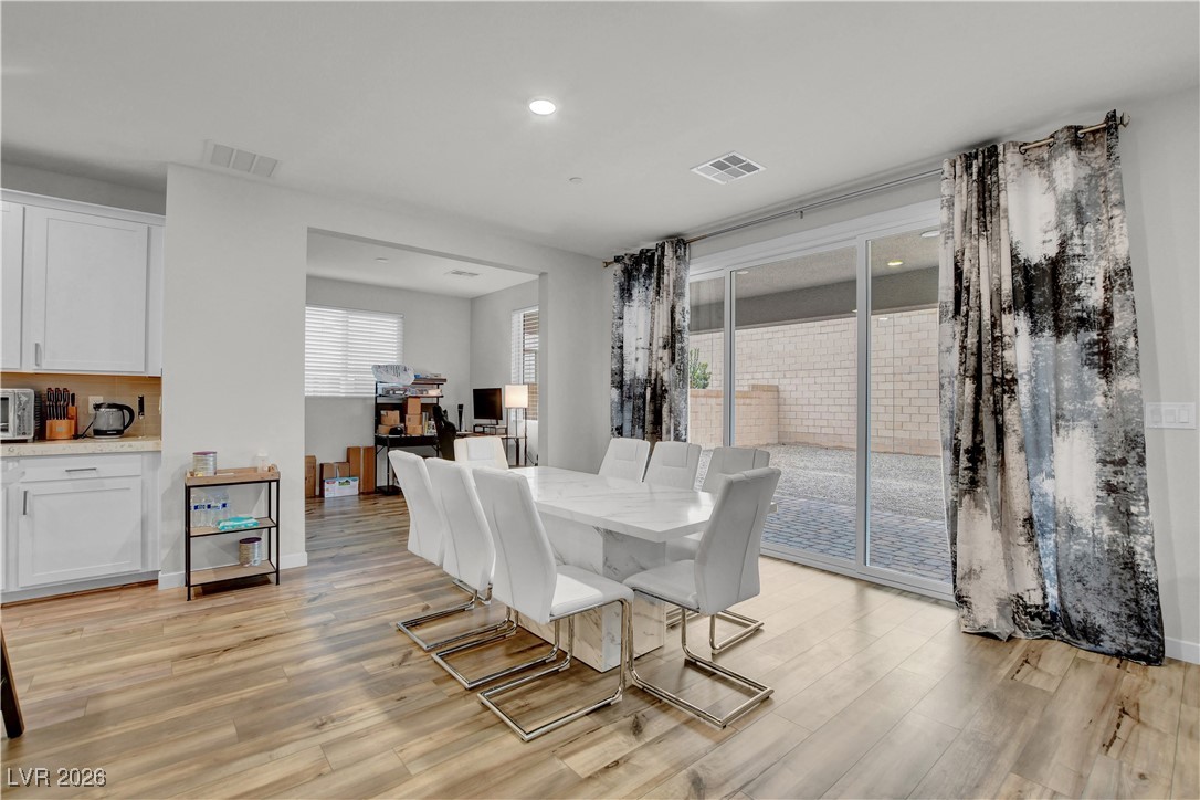 8401 Waterwood Street