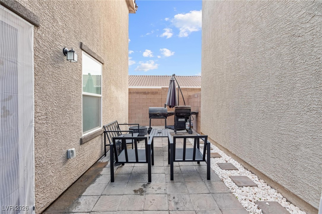 9247 Quartz Hills Avenue