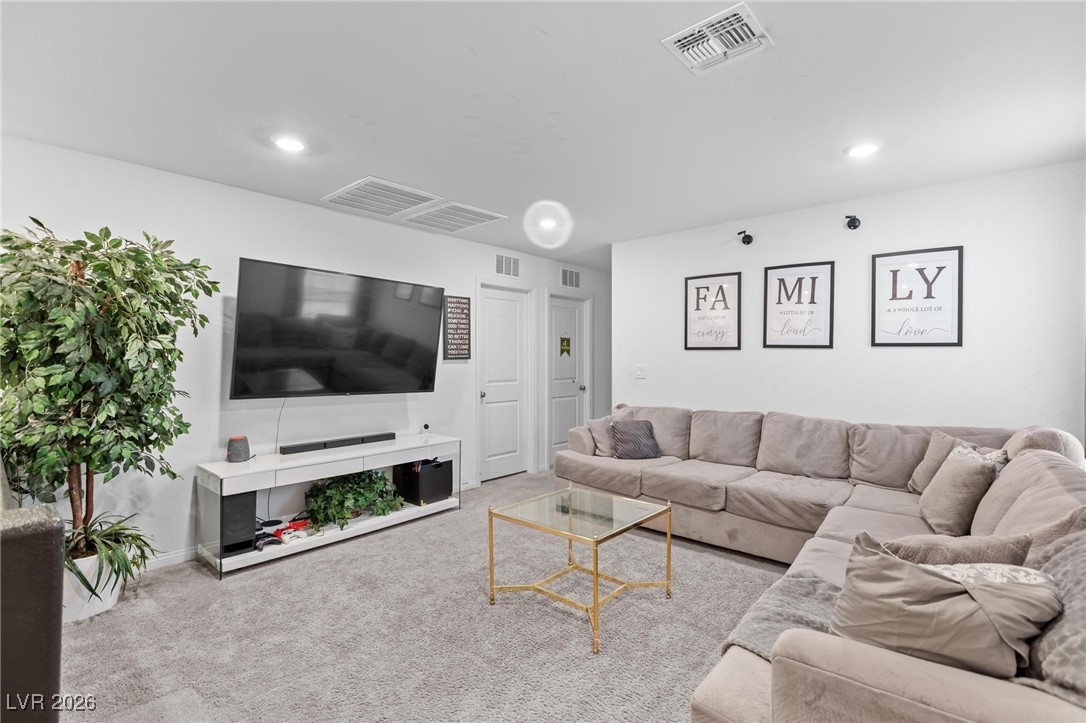 9247 Quartz Hills Avenue