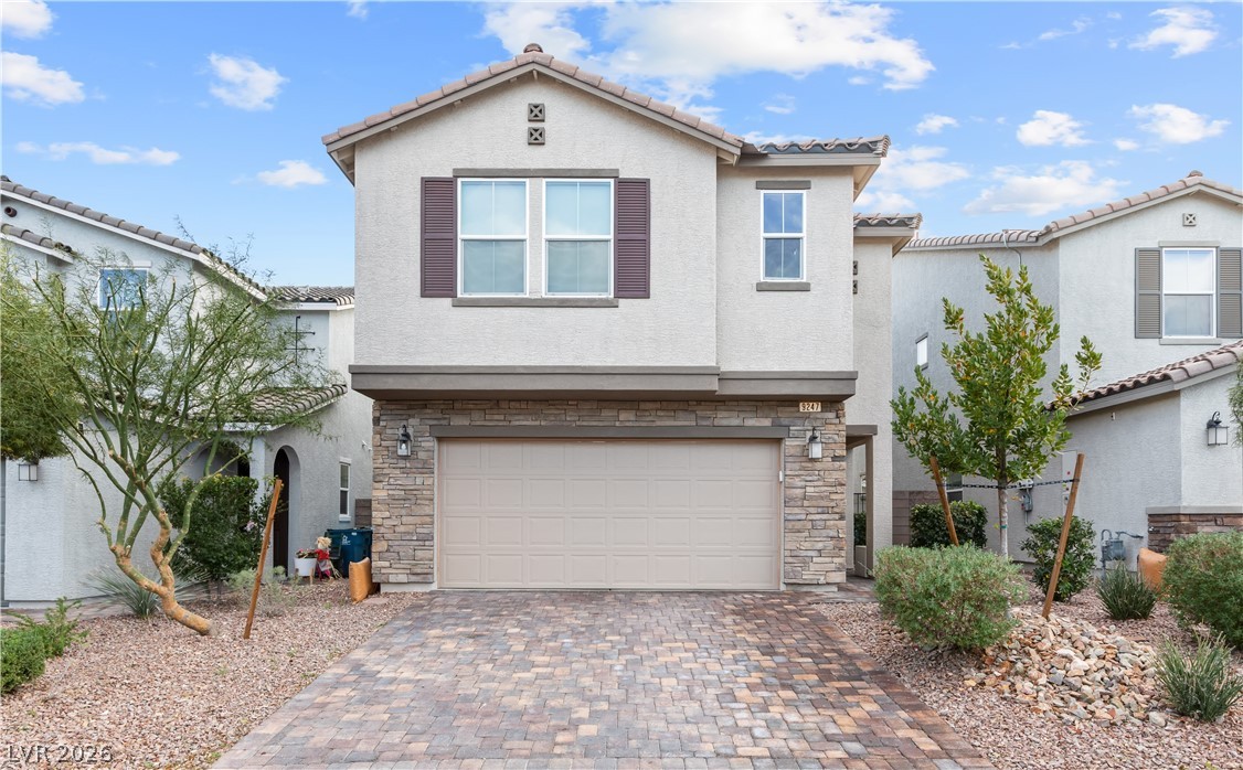 9247 Quartz Hills Avenue