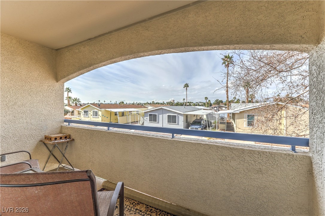 2725 South Nellis Boulevard 2074