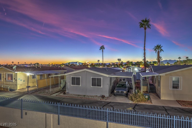 2725 South Nellis Boulevard 2074