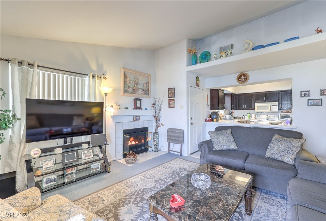 2725 South Nellis Boulevard 2074