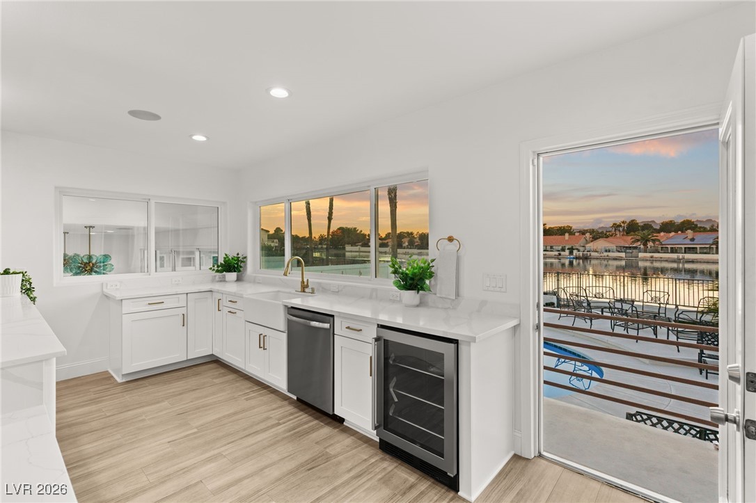 2493 Sun Reef Road
