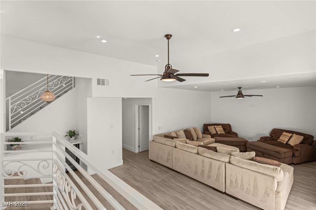 2493 Sun Reef Road